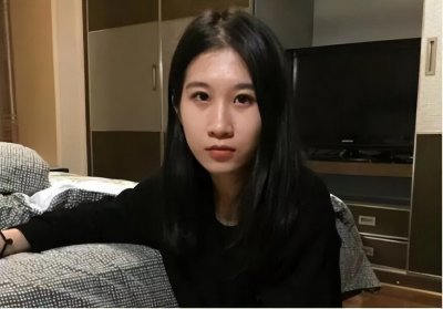 ​刘强东案涉事女主更多照片曝光！各方面都逊色于奶茶妹妹