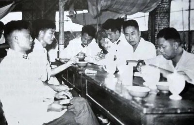 ​1958年金门“八二三”炮战始末