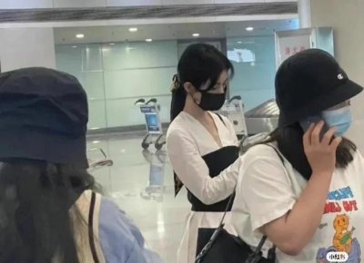 ​婚纱照拍摄姿势（拍婚纱照动作姿势图片）
