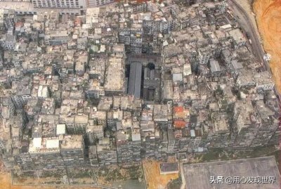 ​“罪恶之城”“人间魔窟”警察的禁地，真实的香港九龙城寨