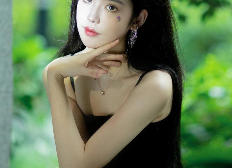 36岁女孩恋上24岁闺蜜(跟表姐闺蜜处对象) 36岁女孩恋上24岁闺蜜(跟表姐闺蜜处对象)