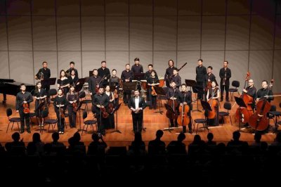 ​夏小汤执棒北交室内乐团中秋上演“明月狂想”音乐会