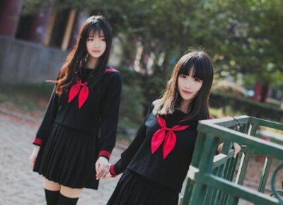 ​和女生聊天时 如何开启污的话题