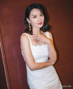 ​TVB花旦生日大晒老公送花照庆认识7周年！再婚后脸色红润如少女！