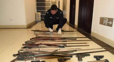 ​河北侦破特大网络贩枪案：拘留221人 收缴弹药3万余发