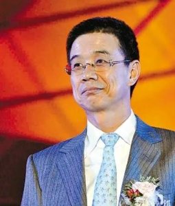 ​朱保国：从保健品创业者到制药巨头的领军人一医药行业的商业传奇