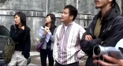 ​《疯狂的石头》中名梗“别摸我”，其实来源于一个意外