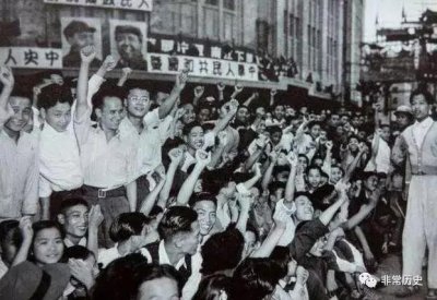 ​回顾新中国四次单身潮    你为什么不脱单