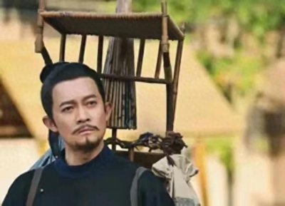​杨志刚：娶同门娇妻张静，财政大权交给妻子，如今生活如何？