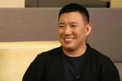 ​从天王密友到“港独”艺人：杜汶泽的作死之路，如今下场凄凉