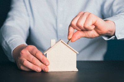 ​老太耗尽再婚伴侣224万积蓄，更欲争夺全部遗产？法院最终裁决