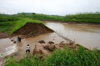 ​为何洞庭湖区易发生管涌？