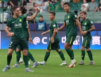 ​赛况：国安4比0大胜武汉紧追上海申花