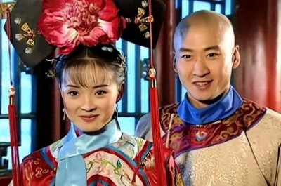 ​还珠格格：如果尔康没有遇到紫薇，他会和谁结婚？