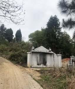 ​农村“活人墓”现象：老人提前建墓，你了解其中原因吗？