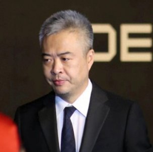 ​段暄官宣回归解说席！新赛季德甲首轮解说拜仁战，非央视平台