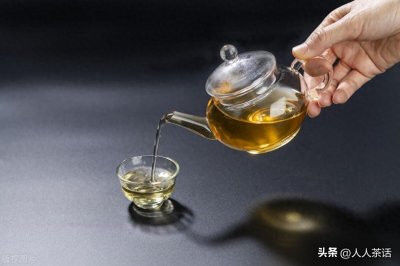 ​泡茶的水温多少度合适？陆羽说的的三沸水温是什么意思？