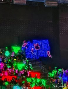 ​翔霖CP七周年舞台揭秘：严浩翔贺峻霖的双向奔赴如何成就CP天花板