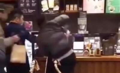 ​为抢“猫爪杯”大打出手，跟风消费真的快乐吗？